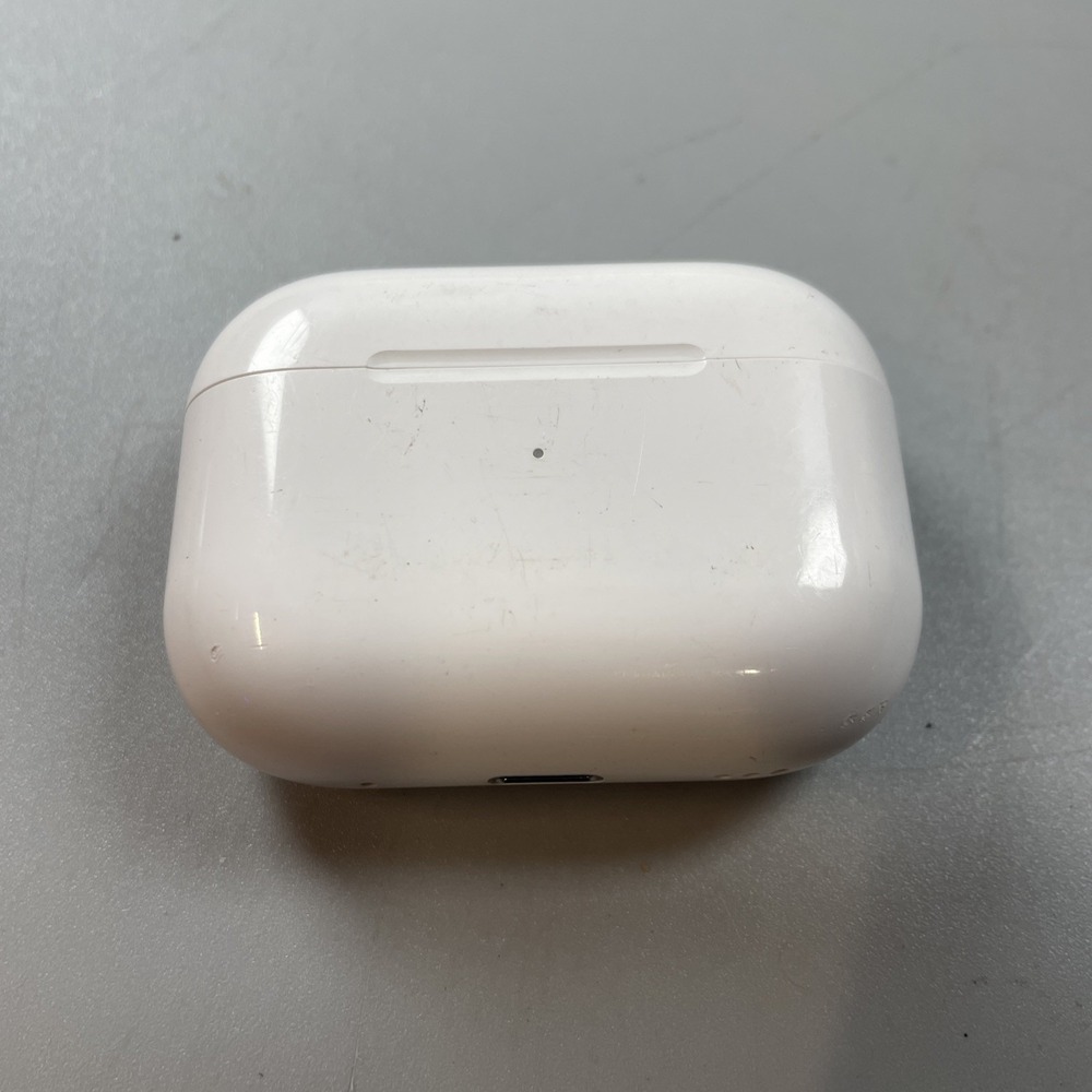 Apple AirPods Pro 2nd Gen Replacement MagSafe Lightning Charging Case A2700 ONLY